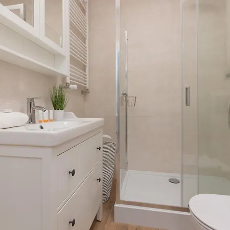 Cozy&bright Zupnicza By Renters * Warszawa