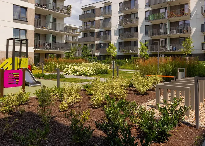 Cozy & Bright Zupnicza By Renters Warsaw