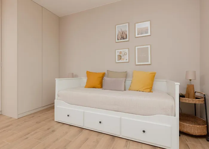 Cozy & Bright Zupnicza By Renters Warsaw