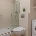 Cozy & Bright Zupnicza By Renters وارسو